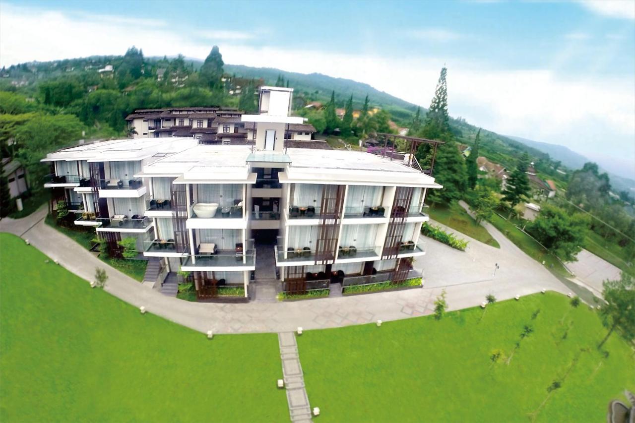 Lembang Asri Resort Exterior foto