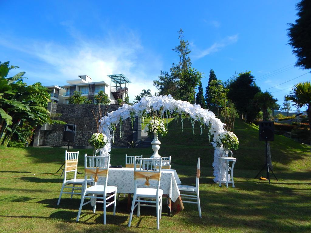 Lembang Asri Resort Exterior foto