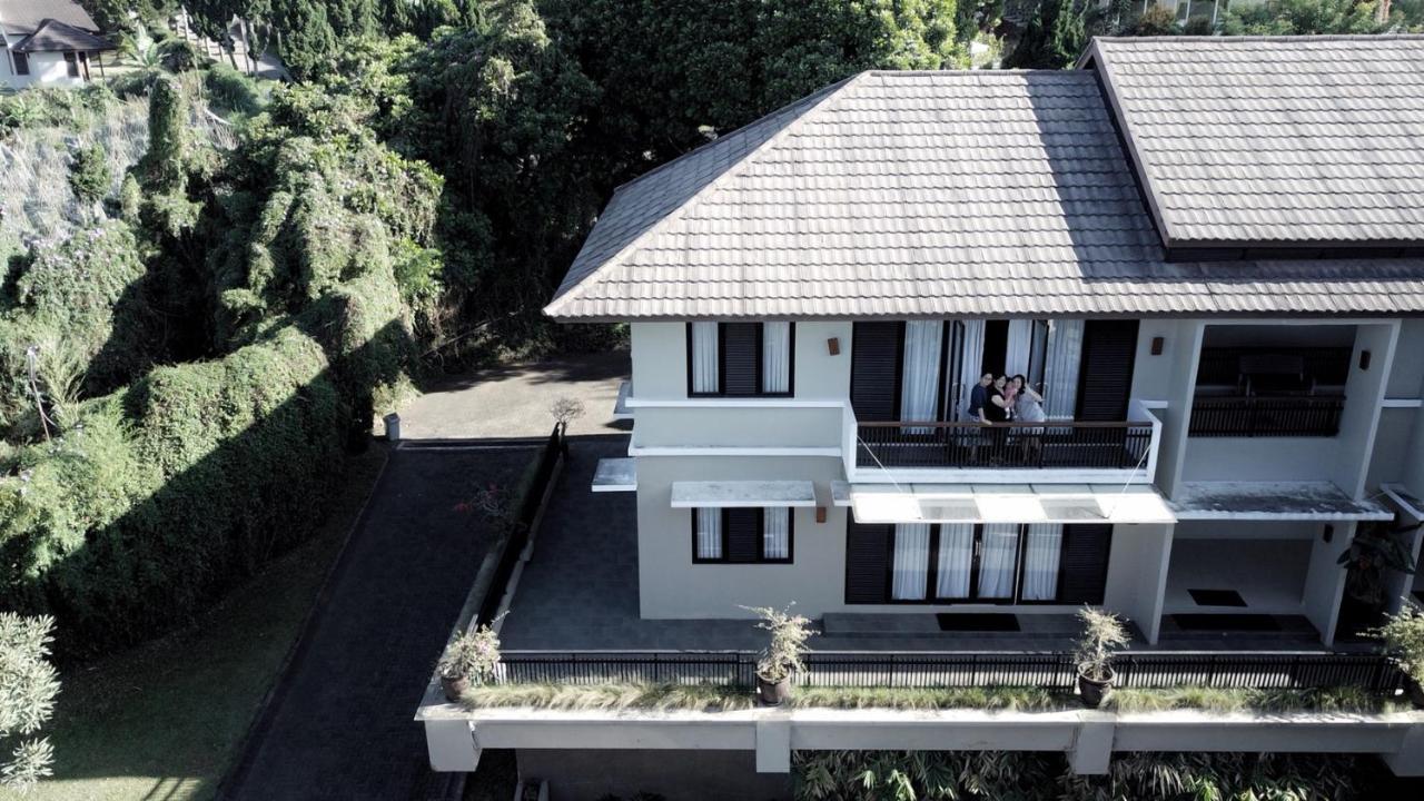 Lembang Asri Resort Exterior foto